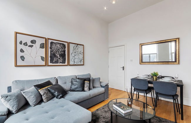 City Apartment - Sleeps 4 & Free Parking - Foto 9