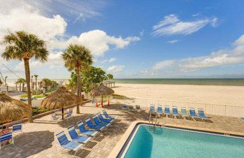Beachfront Condo with Pool in Redington Shores - Foto 26