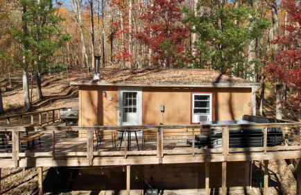 Cozy Cabin w Lake, Hot Tub, Huge Deck & Fire Pit - Foto 39