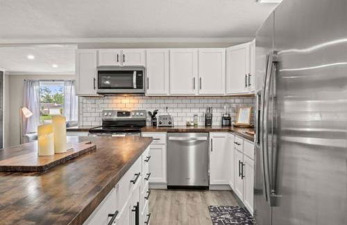 Beautiful 3 Bedroom Home - Foto 13