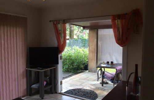 Mediteranean style Ohana Rental / Garden Bungalow in Pahoa - Photo 5