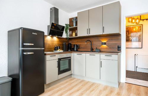 NEU! Modernes Apartment am Larrelter Tief - Balkon, Privatparkplatz & FIRE TV! - Photo 2