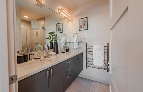 Rooftop access and Views Lake Union Lookout - Photo 22