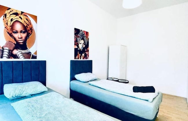 Spacious 4 BR Apt Perfect for Groups - Foto 26