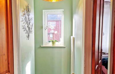 Highstone 4 Bedrooms Home 7 Beds With Parking and Garden - Foto 28