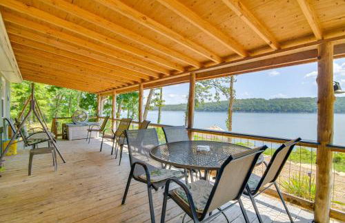 Waterfront Bull Shoals Lake Cabin with Deck and Views! - Foto 1
