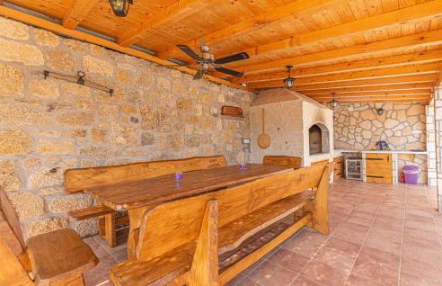 Awesome Home In Ruzic With Jacuzzi - Foto 21