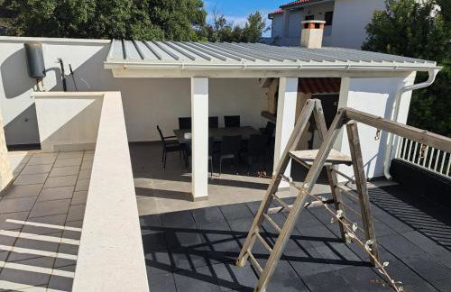 Seafront Suites Maja - Photo 37