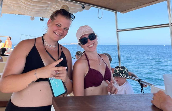 Cala Salada + Cala Conta Boat Tour - Foto 4