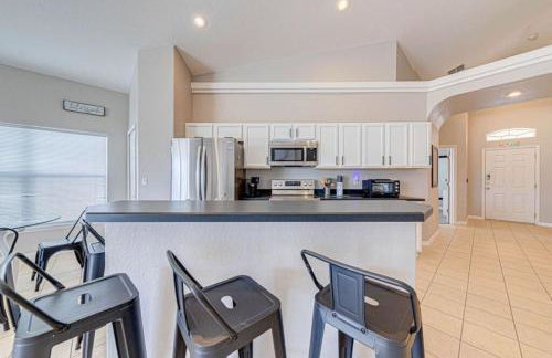 Open plan pool home sleeps 12 - Foto 17