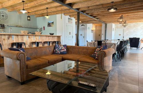 Gîte LE RABIOUZE - 4 épis, 15 pers, 22 couchages - Ancienne Bergerie rénovée, cachet d'origine conservé - Vue magnifique - Label Ecogîte - Foto 13