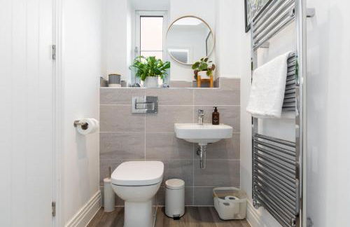 Sleeps 8, off-road parking for 3 cars, pet friendly, welcome hamper - Foto 19