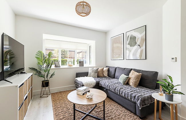 Semi-detached House With Modern Bespoke Interior - Foto 12