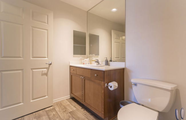 Domicile Suites at Elliott Bayview - Photo 20