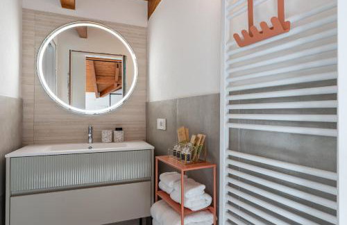 Loft Park & Rail free Parking - Photo 11