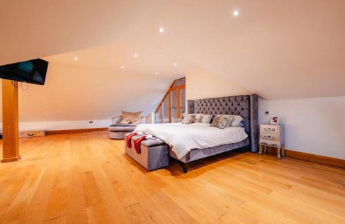 Highview House, Llandevaud - Foto 21