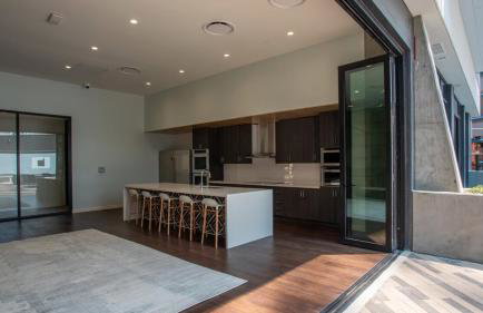 Landing Beautiful 2BD Gym Courtyard - Foto 23