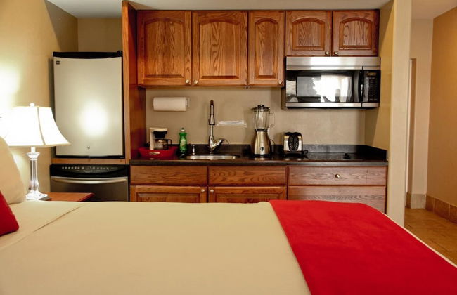 Lake Grassy Inn & Suites - Foto 10