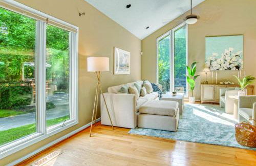 7 Bdrm, Pickleball, Bball, HotTub, FirePit, Golf! - Foto 11