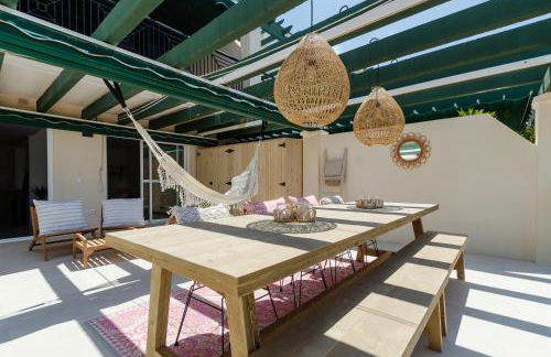 StayatSas Marbella, close to the beach, large 80 m2 terrace, large swimming pools, parking included, 10 minutes from the centre - Foto 57