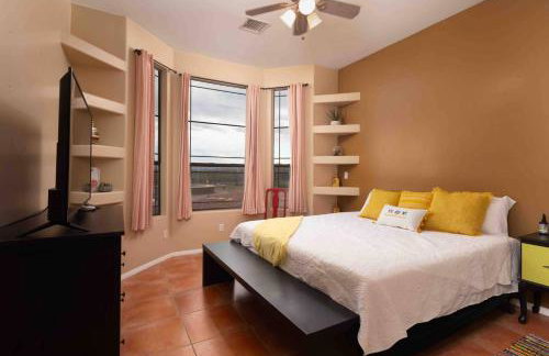 Stargazers Private Paradise with Pool and Hot Tub! - Foto 17