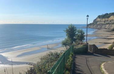 The Beach Retreat - Photo 49