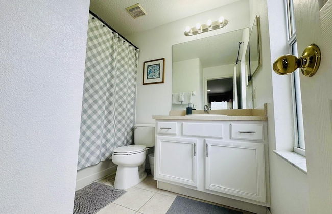 7/6.5 Beautiful Vacation Home With Private Pool, and Much More!! - Foto 51