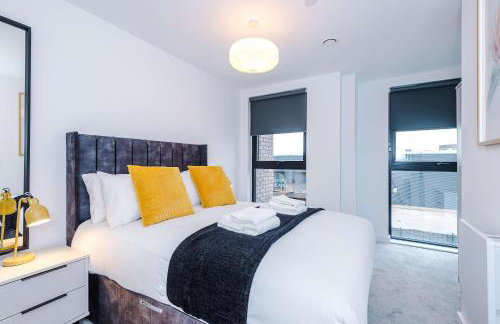 Modern 2BR Apartment in Manchester with Parking - Foto 11