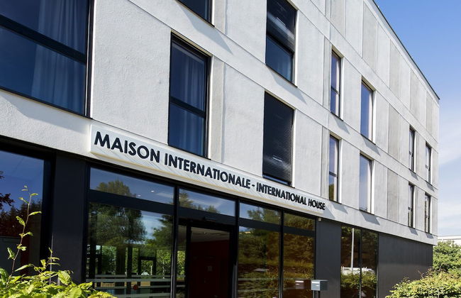 Adonis Dijon Maison Internationale - Photo 1