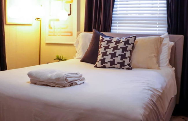 Jefferson Home Room 1 - Photo 5