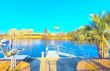 Paradise on Ocean Waterway Huge 5000 sq ft w Private Pool, Boat Dock, Grand Piano, Game Tables, BBQ, 1 acre Yard, Crib, Sleeps 34 - Photo 48