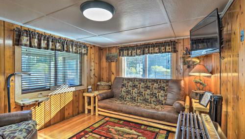 Riverfront Grayling Retreat with Fire Pit and Dock! - Foto 5