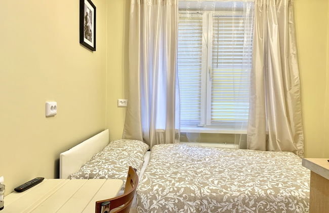 U Vredena na Baikova - Foto 10