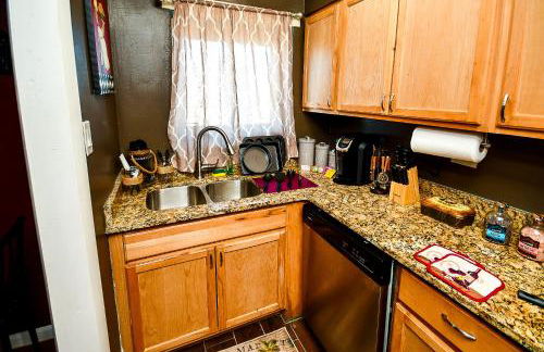 Modern Designed DTWN Condo with a 99 percent Walk Score - Foto 28