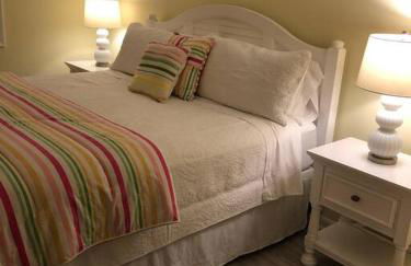 Newly Renovated Modern & Spacious Oceanview Condo - Foto 9