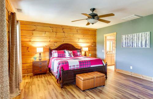 Family Cabin with Private Hot Tub and Views in Boone! - Foto 18