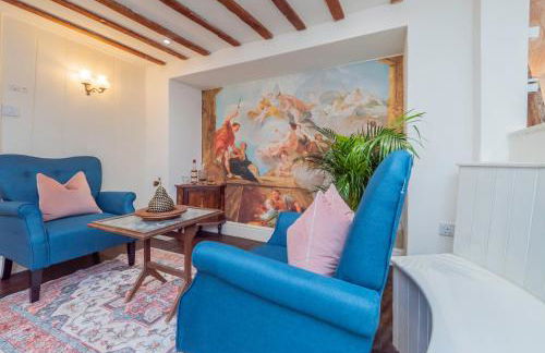 Heron Stays Bath- Boutique Period Group Properties, Parking for 4 Cars, Just 3 Miles to Bath Central, Sleeps 14 - Photo 46