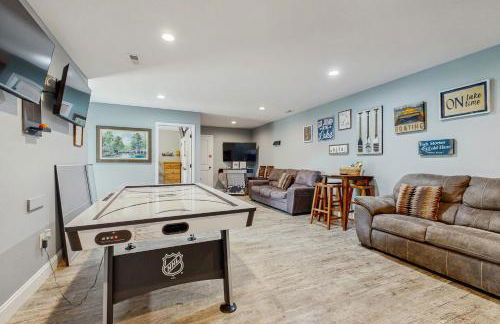 Stunning Lakeview Home Game Room Dock Hot Tub - Foto 34