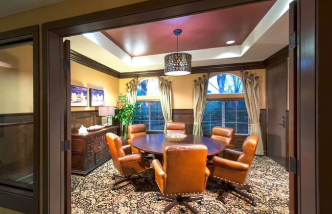 Bluebird Suites in Santa Clara - Foto 13