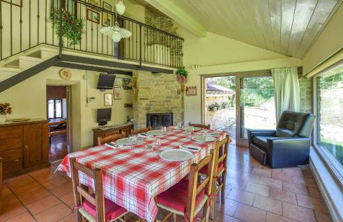 3 Bedroom Nice Home In Borgo Valbelluna - Foto 23