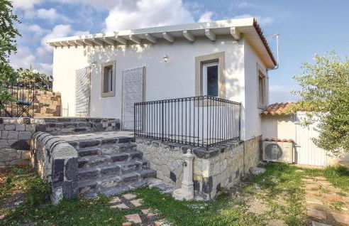 4 Bedroom Stunning Home In Giarratana - Foto 14