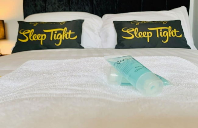 The Islington Studio The Gathering Sale - Photo 3