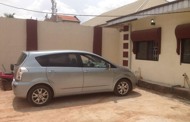 Charming 2-bed Cottage in Benin City - Foto 25