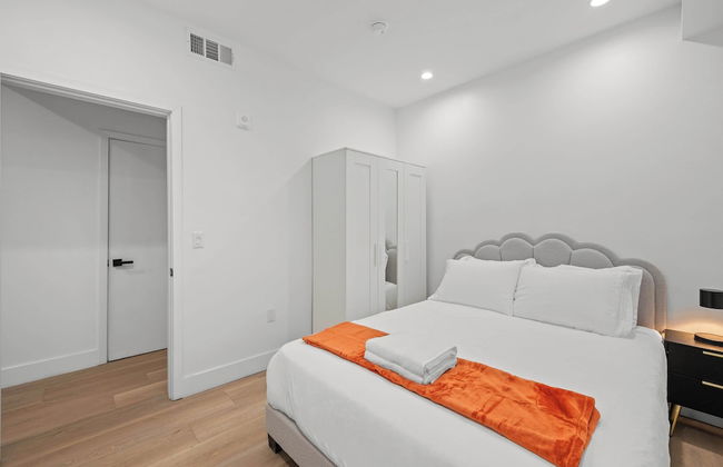 Not Affected by the Fire/modern 5BR Home With Parking, Near LA Attractions #4 - Foto 9