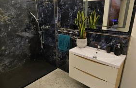 Haus (1. Etage+DG) mit Garten - Foto 10