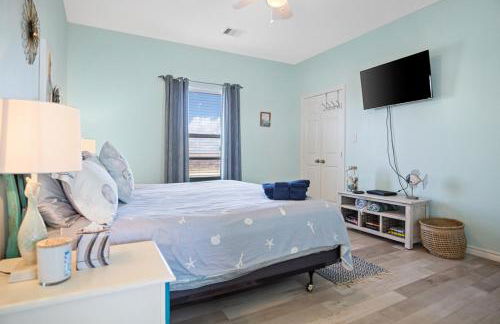 Splash Spacious 3BD 3bath Beachfront! Steps to Beach! - Photo 22