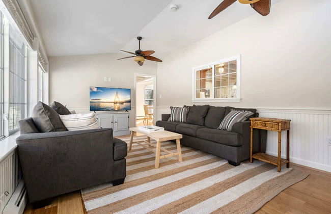 Good Tidings Stay for 8! - Photo 24