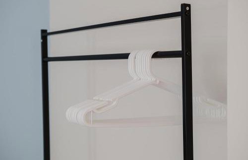 Modern and Stylish Home away from Home - Foto 19