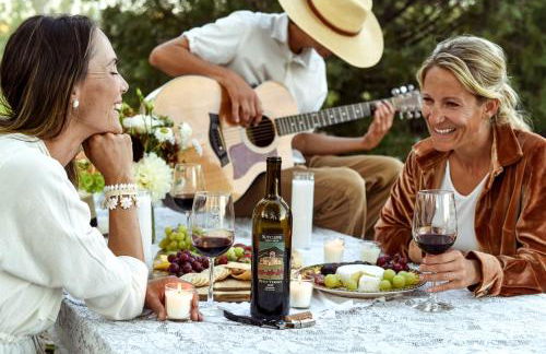 Quaint Bell Tent with Beautiful Vineyards Views in Cortez, Colorado - Foto 13