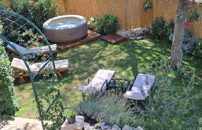 Authentic Stone House Lola - Foto 40